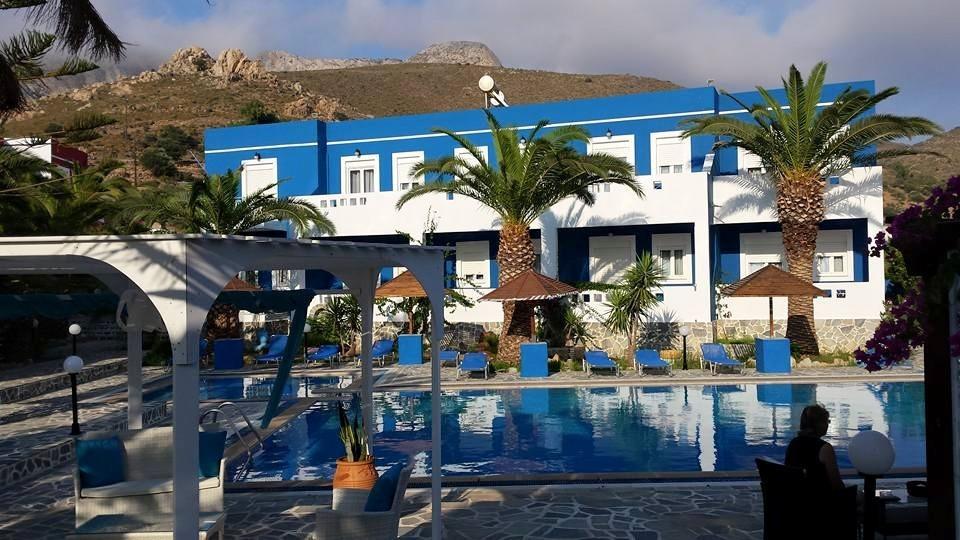 Efstathia Hotel Xirokambos  Exterior photo