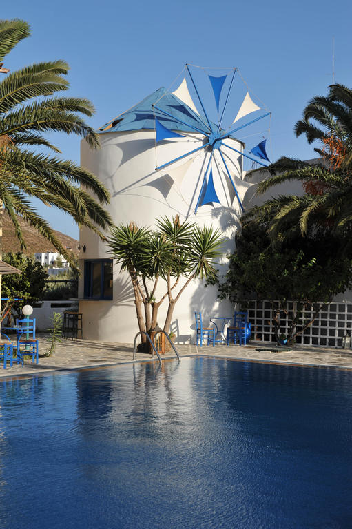 Efstathia Hotel Xirokambos  Exterior photo